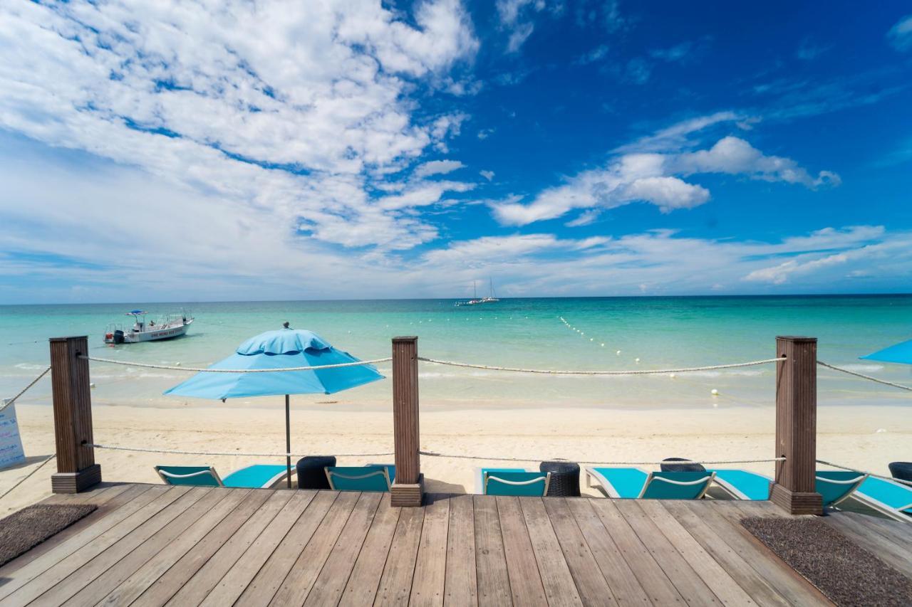 Blue Skies Beach Resort Negril Kültér fotó